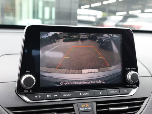 Used 2022 Nissan Altima 2.5 SV image 27