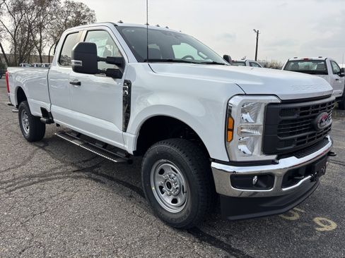 New 2026 Ford F350 XL w/ XL Chrome Package image 1