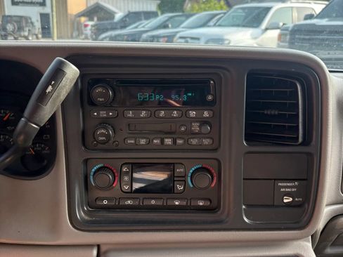 Used 2004 Chevrolet Silverado 1500 LT w/ Light Duty Power Package RWD image 26