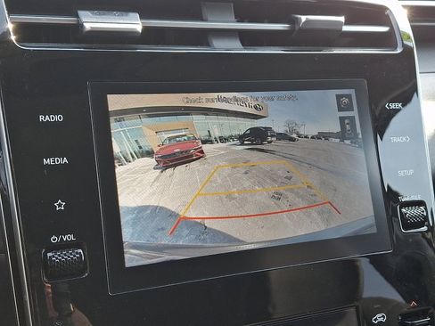 Used 2023 Hyundai Tucson Blue image 17