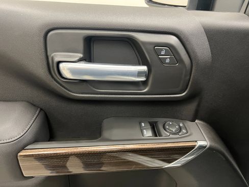 New 2026 Chevrolet Silverado 2500 LT image 25