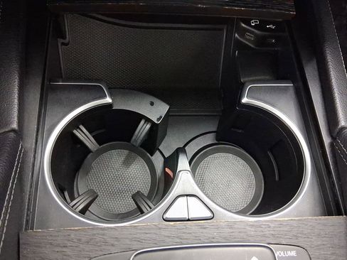 Used 2022 Mercedes-Benz GLE 350 image 29