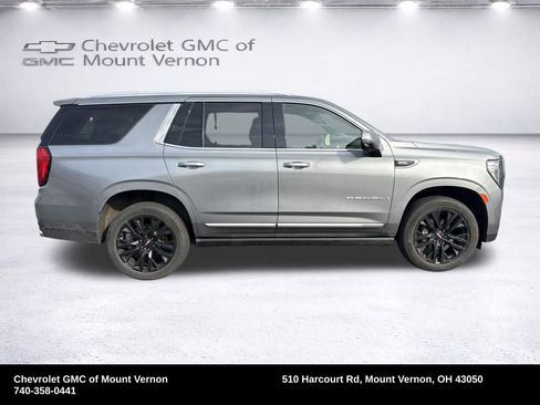 Used 2021 GMC Yukon Denali w/ Denali Premium Package image 5