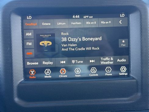 Used 2019 Jeep Wrangler Unlimited Rubicon w/ Cold Weather Group image 32