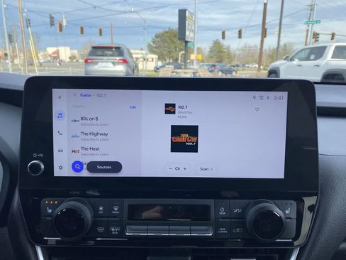 Certified 2025 Toyota Grand Highlander XLE image 16