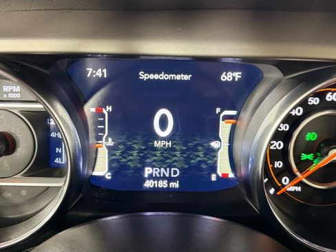 Used 2021 Jeep Gladiator Sport AWD/4WD image 46