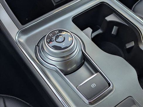 Certified 2023 Ford Edge ST-Line image 12