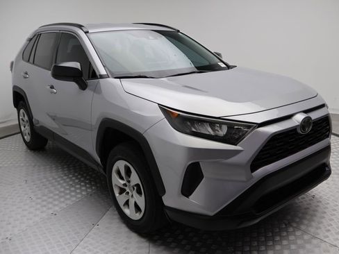 Certified 2021 Toyota RAV4 LE image 6