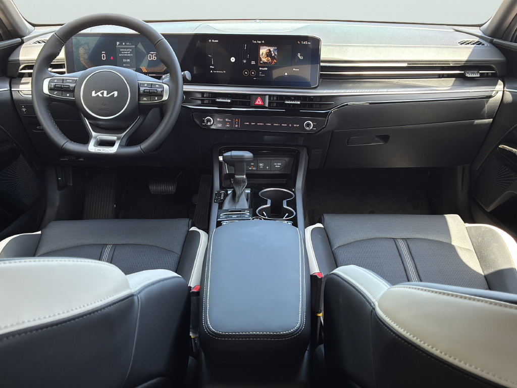 New 2026 Kia K5 GT-Line FWD image 18