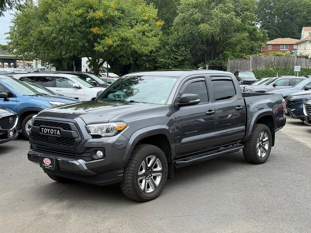 Used 2018 Toyota Tacoma Limited AWD/4WD image 1