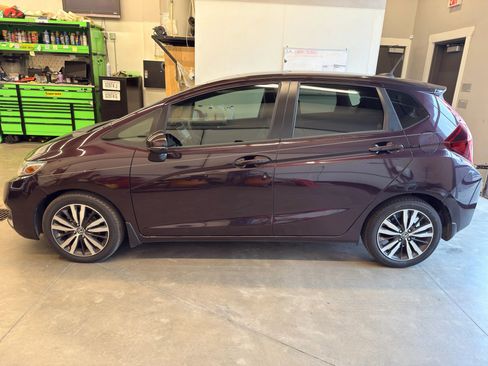 Used 2017 Honda Fit EX-L image 4