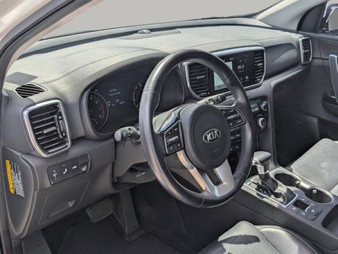 Used 2022 Kia Sportage EX w/ EX Technology Package FWD image 30