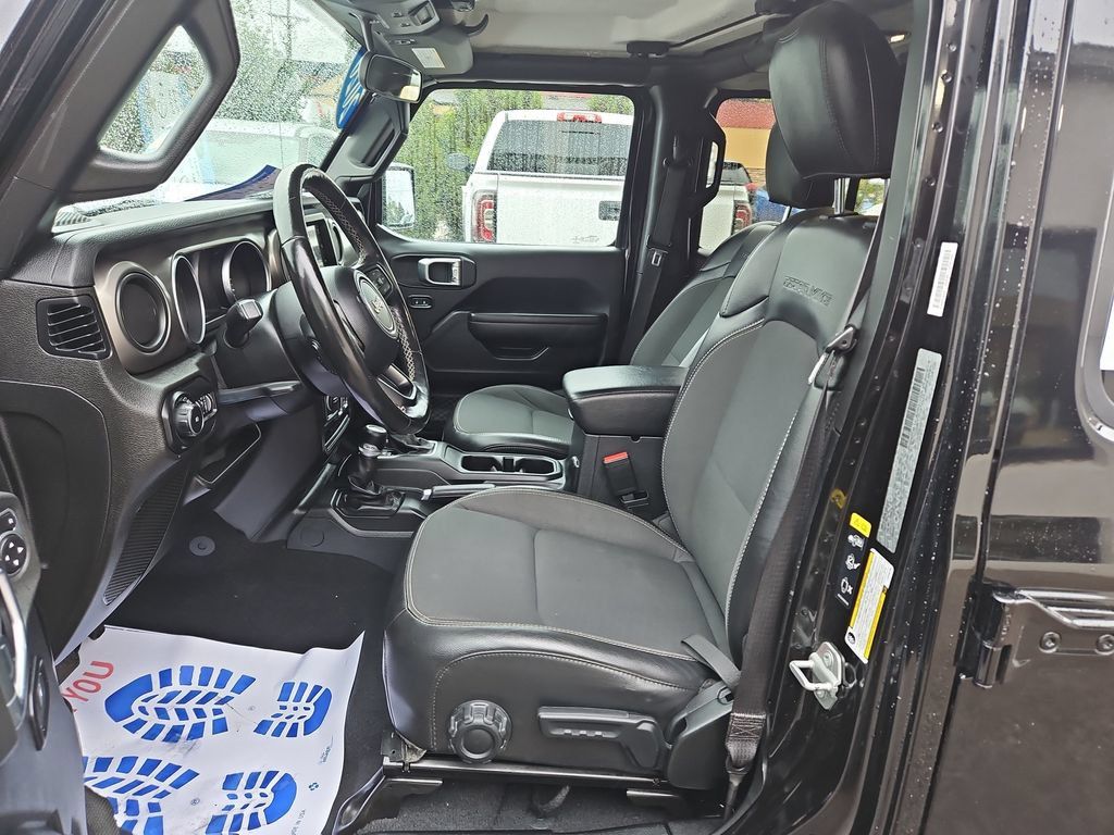 Used 2020 Jeep Wrangler Unlimited Sport AWD/4WD image 9