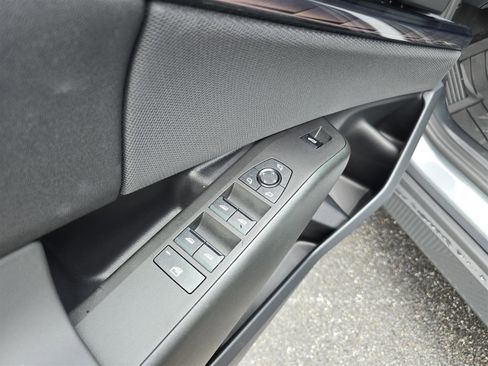 Used 2025 BMW X3 xDrive30i image 21