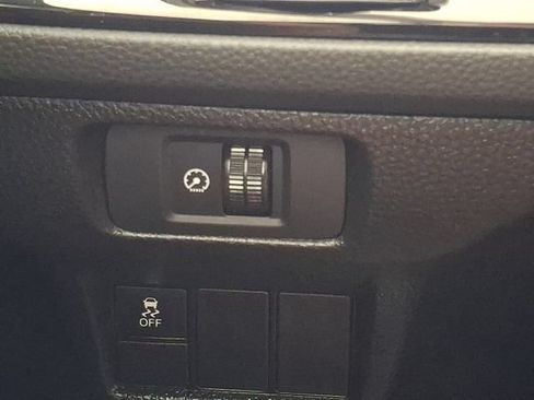 Used 2025 Honda Civic LX image 32