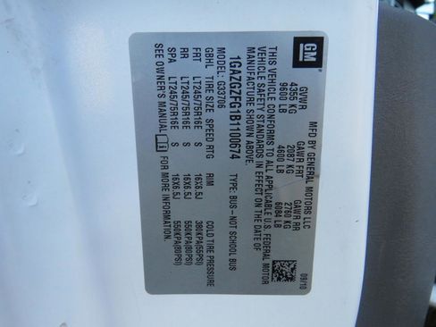 Used 2011 Chevrolet Express 3500 LS RWD image 33