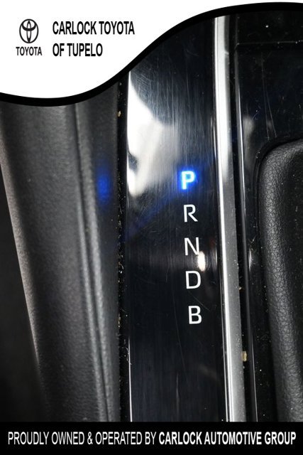 Used 2024 Toyota Corolla LE FWD image 30