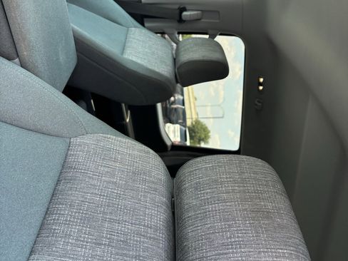 Used 2023 Ford F150 XLT image 13