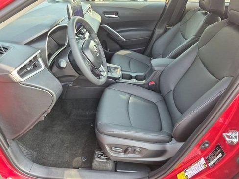 Certified 2026 Toyota Corolla Cross XLE w/ Convenience Package AWD/4WD image 8