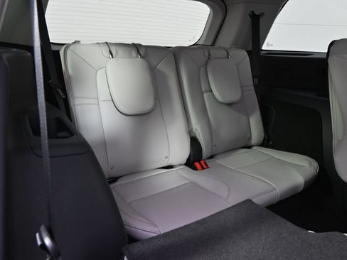New 2026 Lincoln Aviator AWD w/ Jet Appearance Package image 19