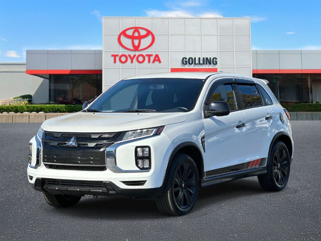 Used 2020 Mitsubishi Outlander Sport ES FWD image 1