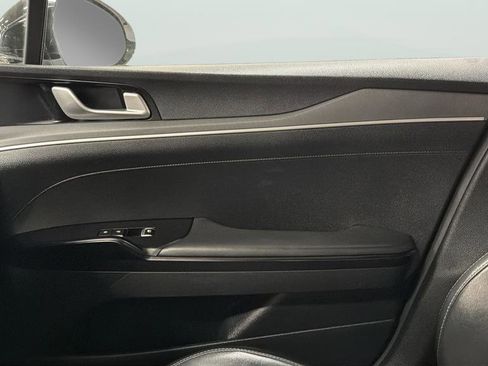 Used 2021 Kia K5 GT-Line image 13