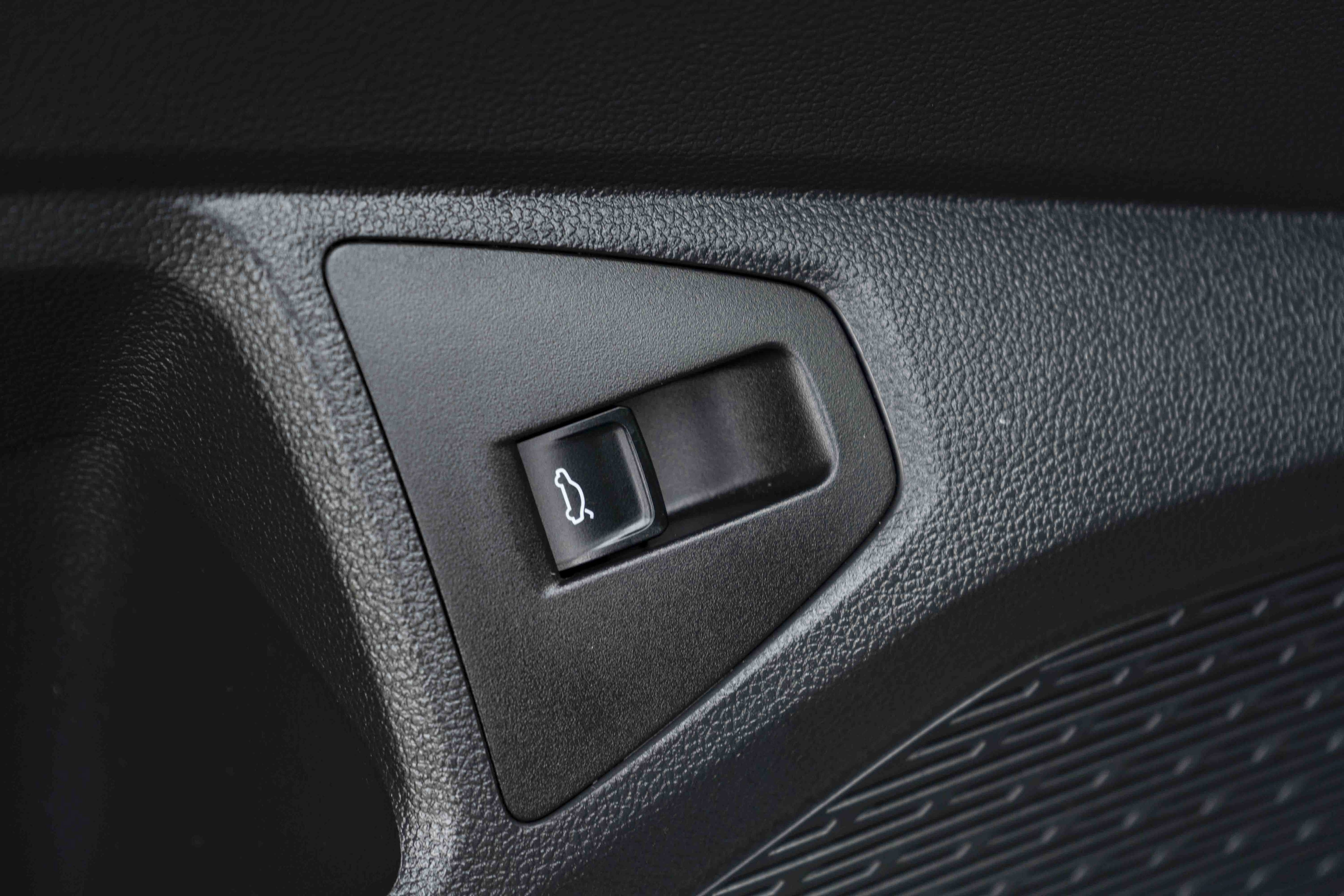 Certified 2026 Volkswagen Jetta Sport FWD image 36
