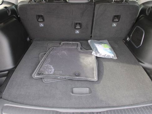 Used 2022 Jeep Grand Cherokee Limited image 22