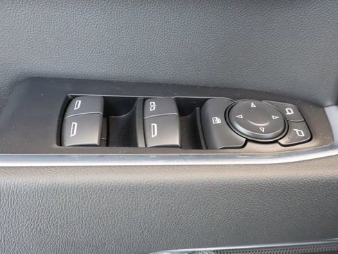 New 2026 GMC Sierra 1500 Elevation w/ LPO, Elevation Black Package image 14