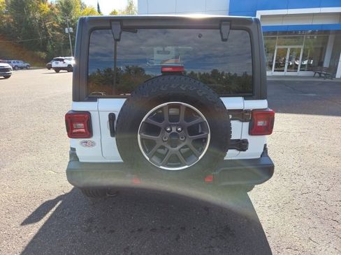 Used 2021 Jeep Wrangler Unlimited Sahara image 22