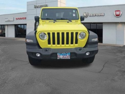 Used 2023 Jeep Wrangler Unlimited Sport AWD/4WD image 5