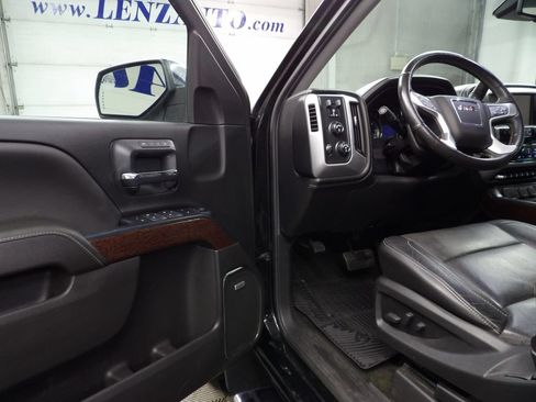 Used 2018 GMC Sierra 1500 SLT AWD/4WD image 38