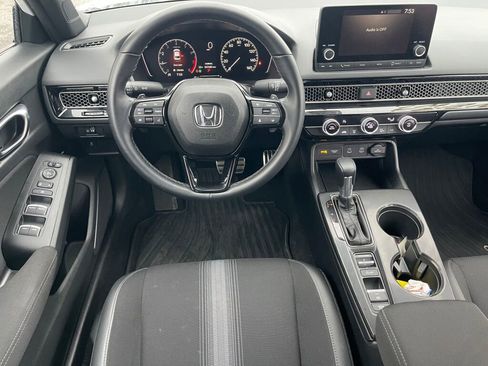 Certified 2025 Honda Civic Sport image 2