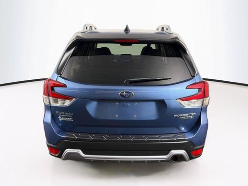 Used 2024 Subaru Forester Touring w/ Pop Package 2 AWD/4WD image 10