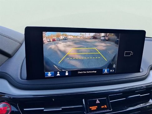 Used 2025 Acura MDX FWD image 26