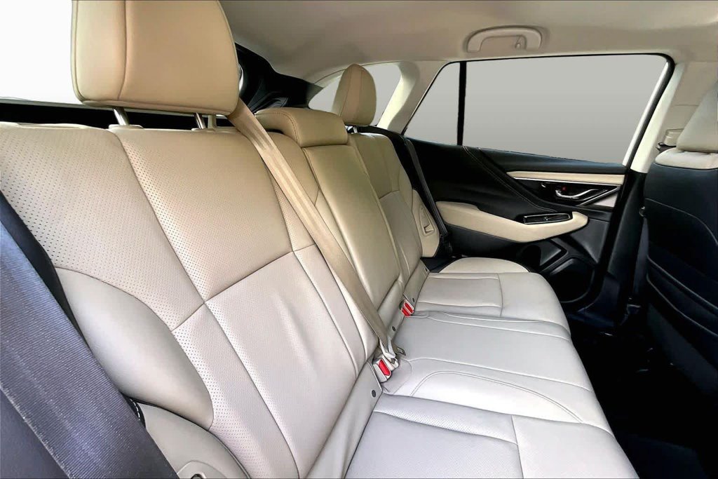 Used 2023 Subaru Outback Limited AWD/4WD image 19