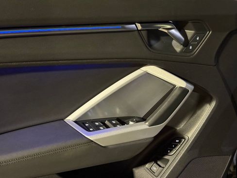 Used 2023 Audi Q3 2.0T Premium Plus image 14