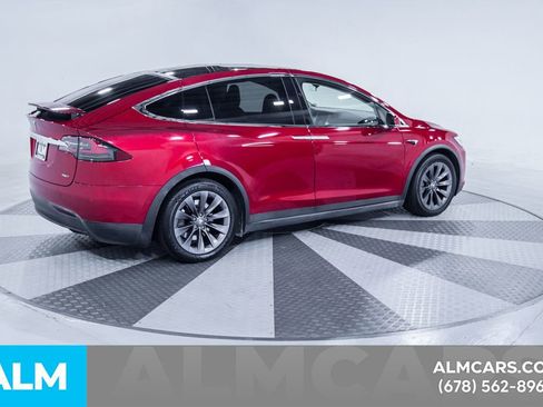 Used 2018 Tesla Model X 75D AWD/4WD image 10