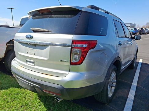 Used 2012 Ford Explorer XLT image 6