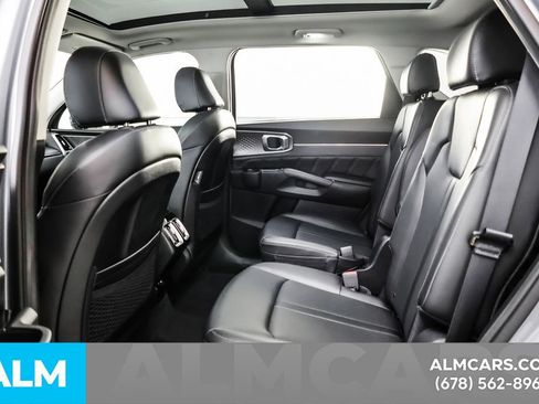 Used 2023 Kia Sorento SX FWD image 17