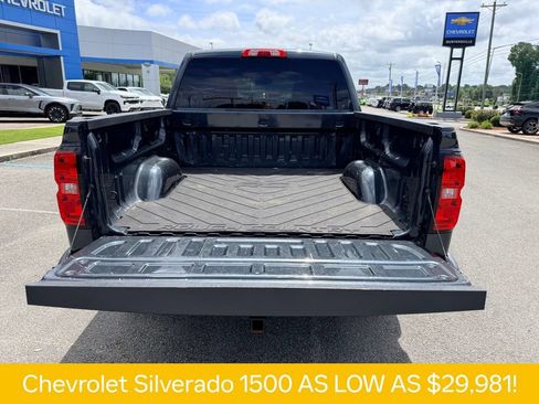 Used 2018 Chevrolet Silverado 1500 LT w/ All Star Edition AWD/4WD image 10