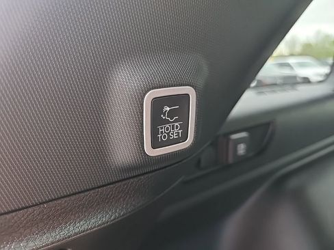 New 2026 Jeep Grand Cherokee Altitude image 92