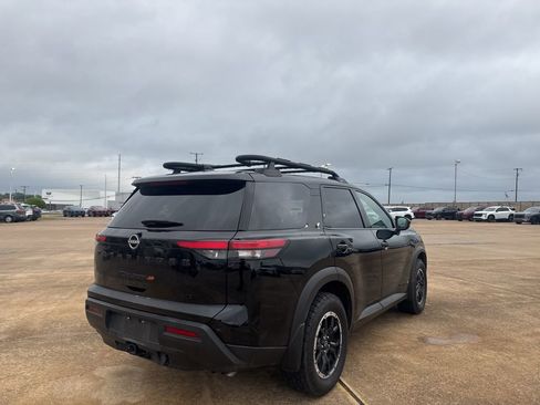 Certified 2025 Nissan Pathfinder Rock Creek image 21