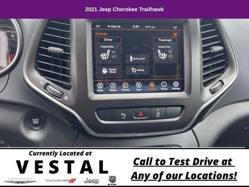 Used 2021 Jeep Cherokee Trailhawk image 18