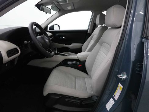 Used 2024 Honda HR-V LX image 12