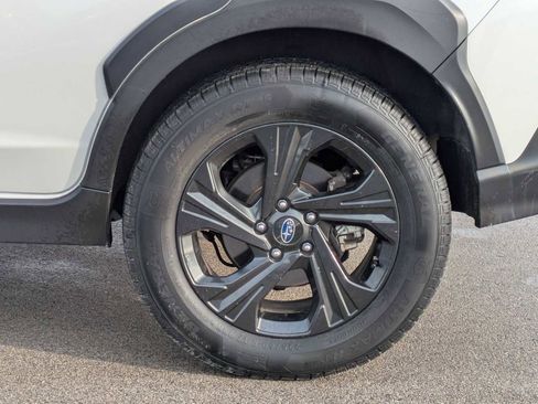 Used 2024 Subaru Crosstrek 2.0i image 13