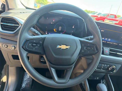 New 2026 Chevrolet TrailBlazer LS w/ LS Convenience Package FWD image 15