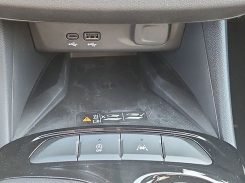 New 2026 Buick Envista Sport Touring w/ Convenience I Package FWD image 28