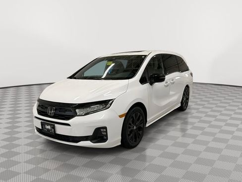 Used 2025 Honda Odyssey Sport-L image 4