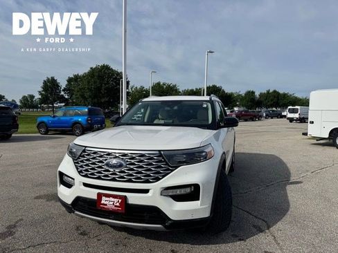 Used 2020 Ford Explorer Platinum w/ Premium Technology Package AWD/4WD image 5